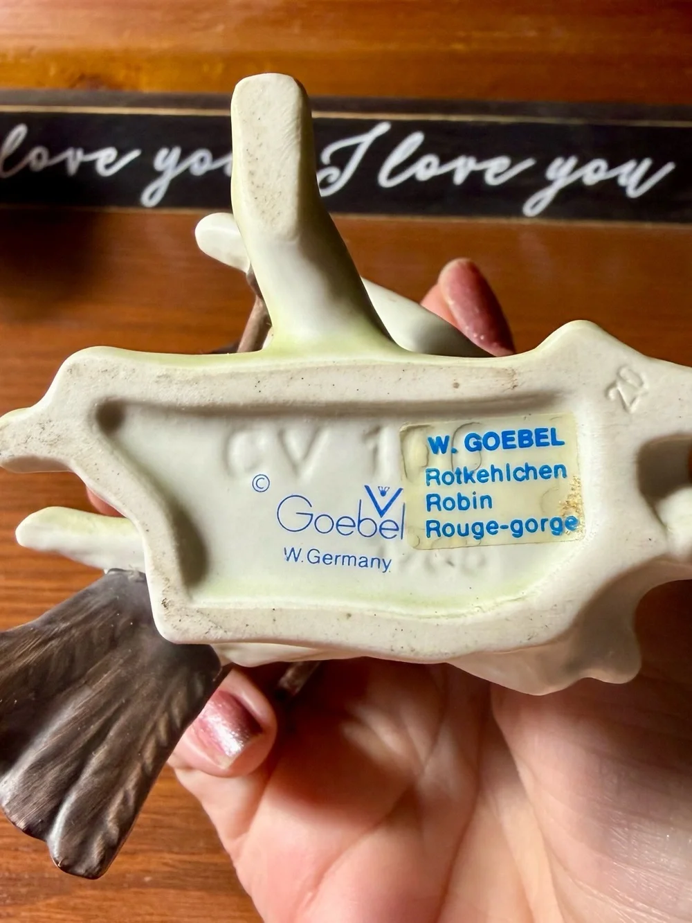 Vintage Goebel West Germany Rotkehlchen Robin Rouge- Gorge On Branch Figurine